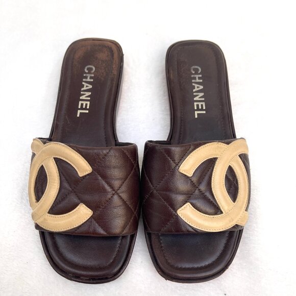 Auc Chanel Cambon Quilted Slides with Beige Interlocking CC in Brown IT 36 - Picture 4 of 10